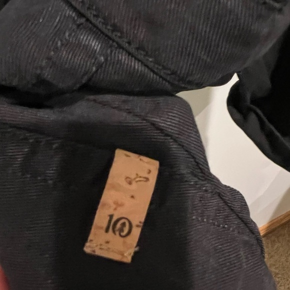 Ten Tree Active Outdoor Athleisure Bohemian Timeless Black Button-Up Jumpsuit - Picture 6 of 15